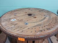 Houten bobijn - afbeelding 2 van  2