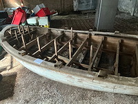 Houten boot - afbeelding 1 van  5