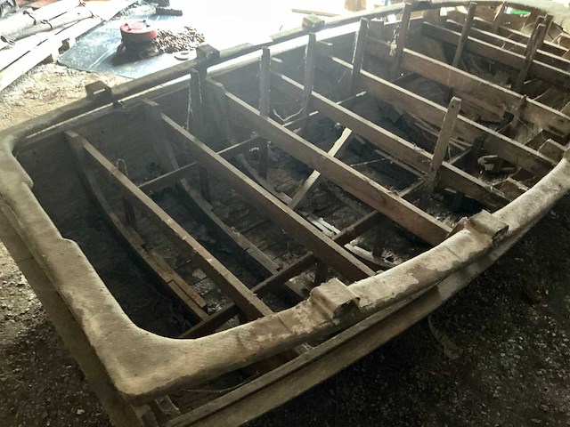 Houten boot - afbeelding 4 van  5