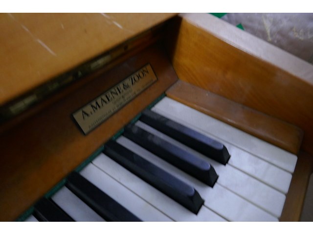 Houten buffetpiano verdeler maene - afbeelding 3 van  4