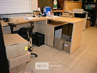 Houten bureau - afbeelding 1 van  9