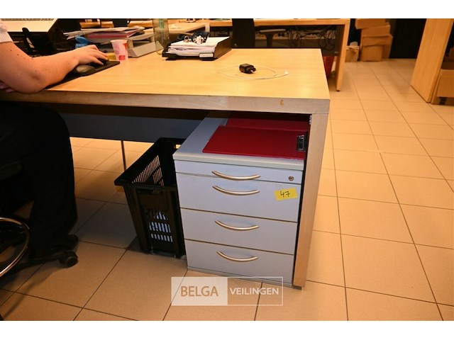 Houten bureau - afbeelding 4 van  6