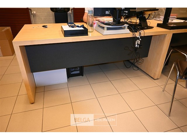 Houten bureau - afbeelding 6 van  6
