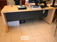 Houten bureau - afbeelding 6 van  6