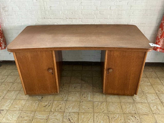 Houten bureautafel - afbeelding 1 van  4