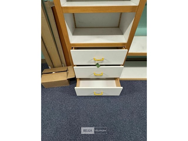 Houten bureel met boekenkast - afbeelding 2 van  4