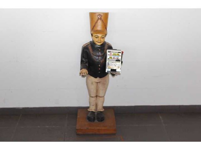 Houten butler met slotmachine - afbeelding 1 van  4