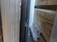 Houten chalet - afbeelding 6 van  6
