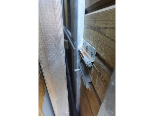 Houten chalet - afbeelding 4 van  6