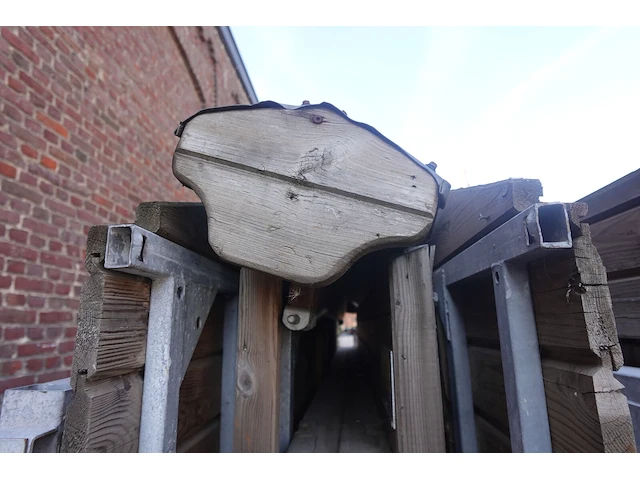 Houten chalet - afbeelding 5 van  6
