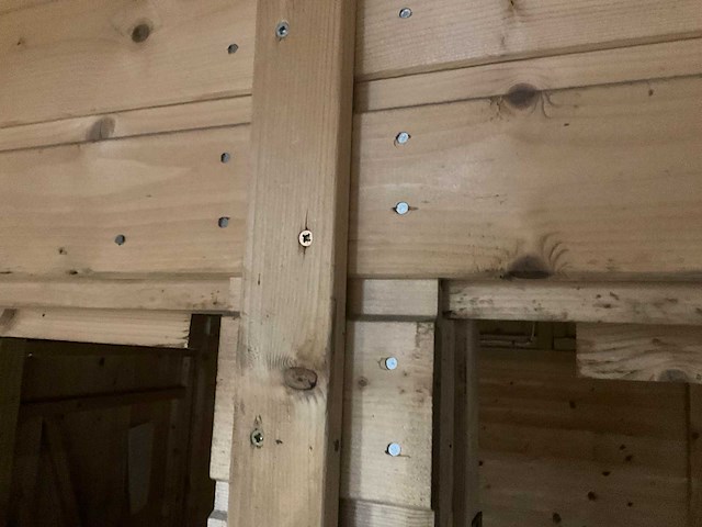 Houten chalet - afbeelding 4 van  5