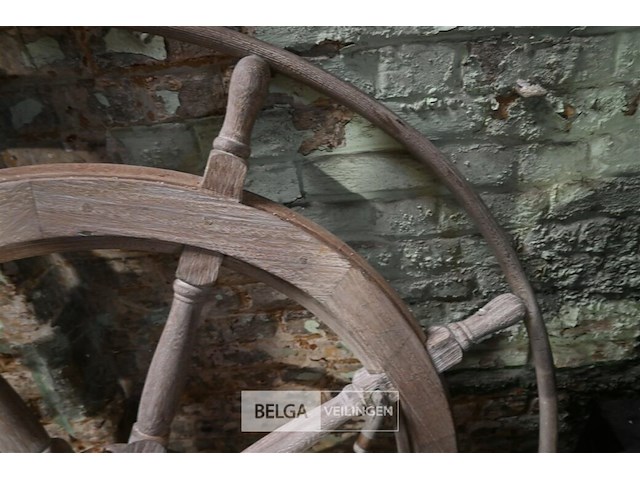Houten decoratief stuurwiel - afbeelding 4 van  4