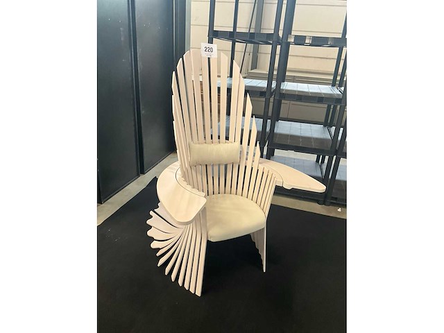 Houten design stoel - afbeelding 2 van  5