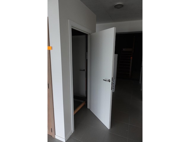 Houten deur showroom model - afbeelding 2 van  2