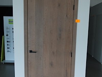 Houten deur showroom model