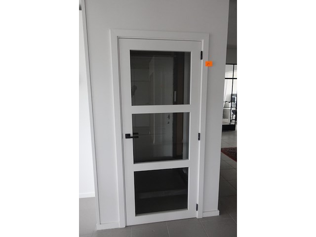 Houten deur showroom model - afbeelding 1 van  2