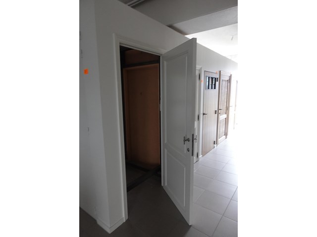 Houten deur showroom model - afbeelding 2 van  2