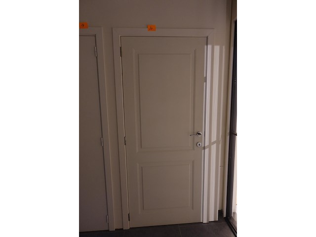 Houten deur showroom model - afbeelding 1 van  2