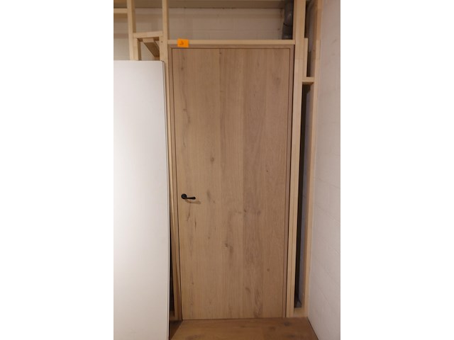 Houten deur showroom model - afbeelding 1 van  2