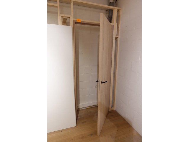 Houten deur showroom model - afbeelding 2 van  2