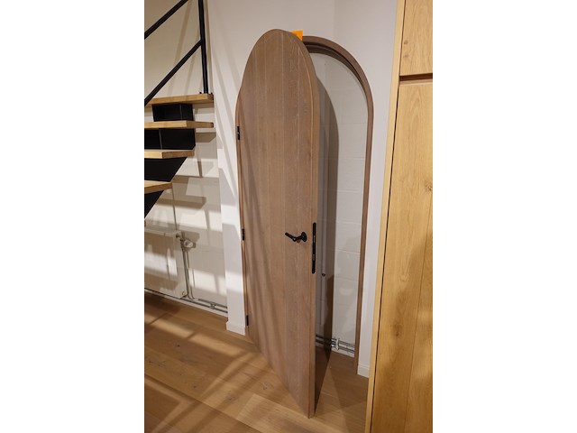 Houten deur showroom model - afbeelding 2 van  2