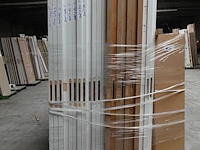 Houten deurhouder + inhoud - afbeelding 4 van  4