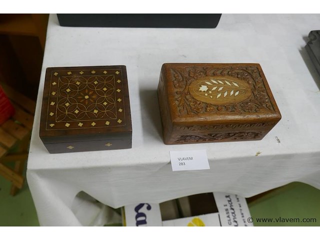 Houten doosjes met inleg - afbeelding 1 van  1