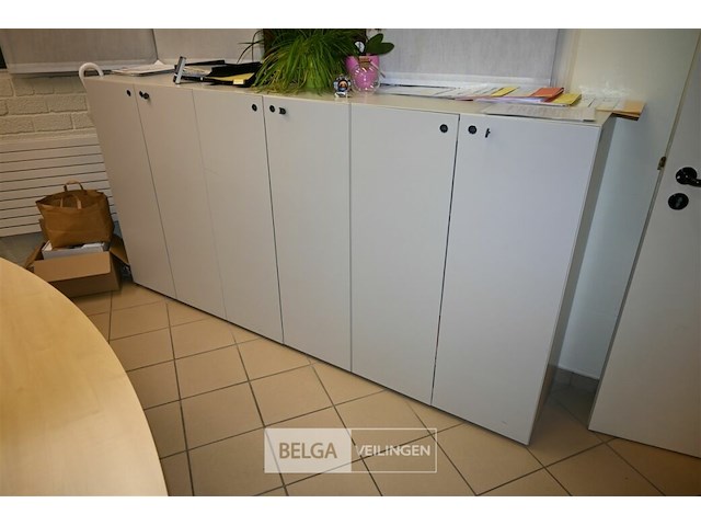 Houten dossierkast met 6 deuren - afbeelding 1 van  5