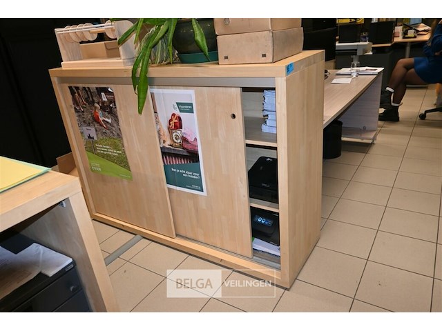 Houten dossierkast met schuifdeuren - afbeelding 1 van  4