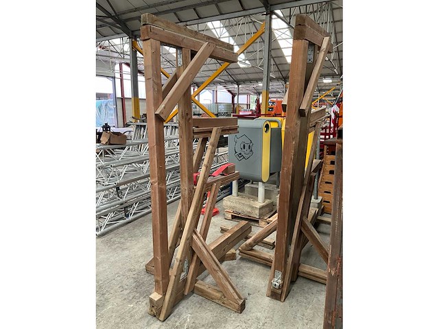 Houten draagarmstelling (2x) - afbeelding 4 van  5