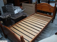 Houten eenpersoonsbed - afbeelding 2 van  2