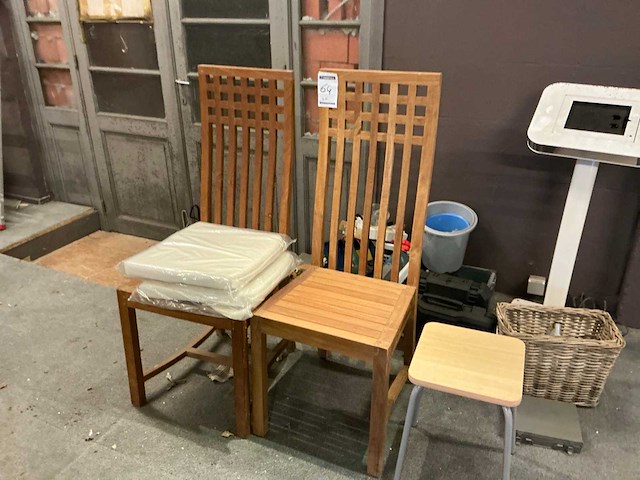 Houten eetkamerstoel - afbeelding 1 van  3