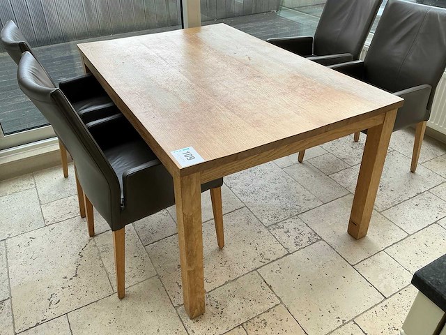 Houten eetkamertafel + stoel (4x) - afbeelding 2 van  4