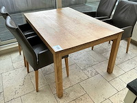 Houten eetkamertafel + stoel (4x) - afbeelding 2 van  4