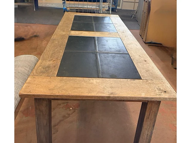Houten eettafel met ingelegde lederlook tegels 206x94 cm (6) - afbeelding 2 van  2