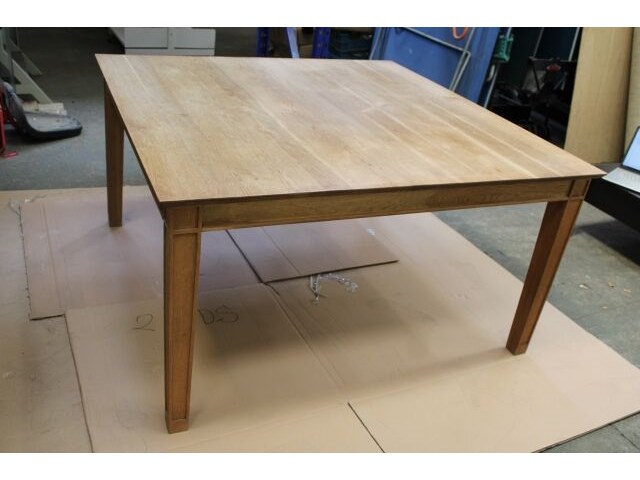 Houten eettafel - afbeelding 2 van  6