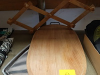 Houten en inox schotel en kapstok - afbeelding 1 van  4