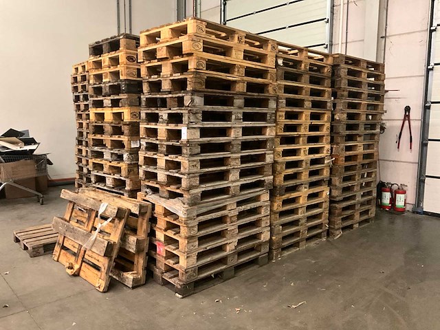 Houten europallet (230x) - afbeelding 1 van  3