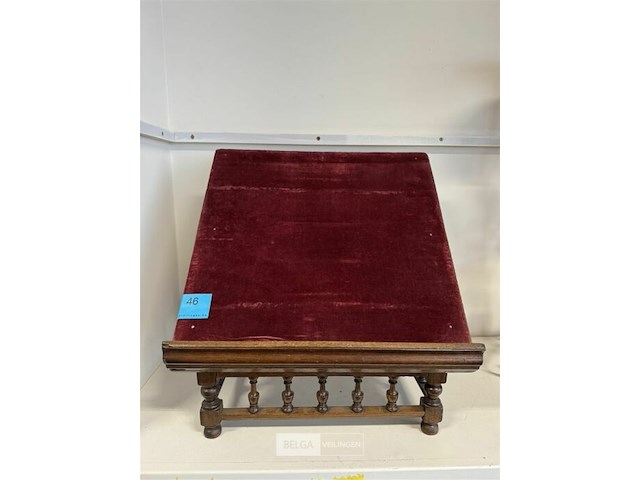 Houten fluwelenboekenstandaard - afbeelding 1 van  3