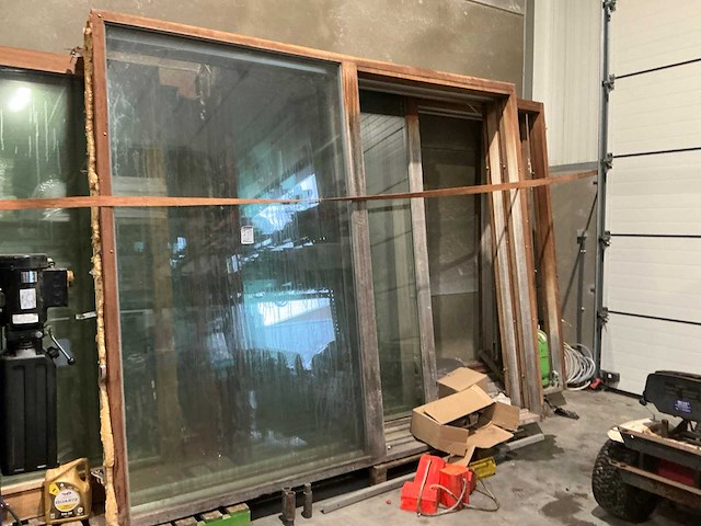 Houten gerecupereerd schuifraam - afbeelding 3 van  3