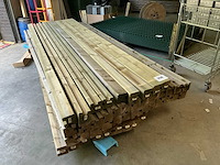 Houten hoekpaal (44x) - afbeelding 1 van  4