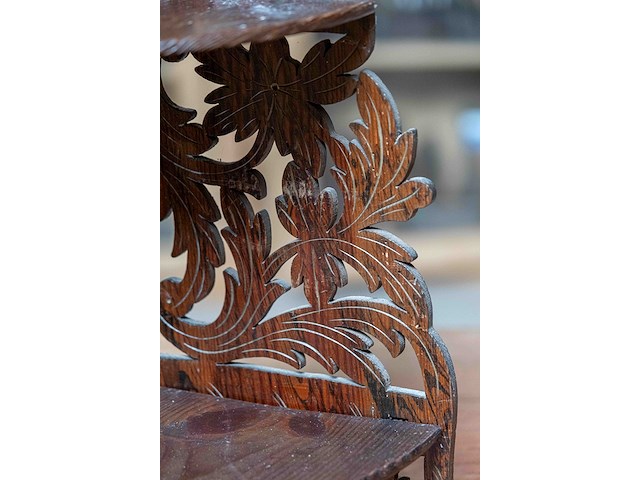 Houten hoekrekje - afbeelding 2 van  4