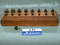 Houten houder voor frezen - afbeelding 1 van  2