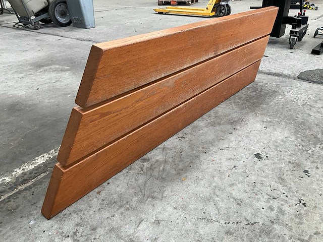 Houten houten zitbank - afbeelding 1 van  2