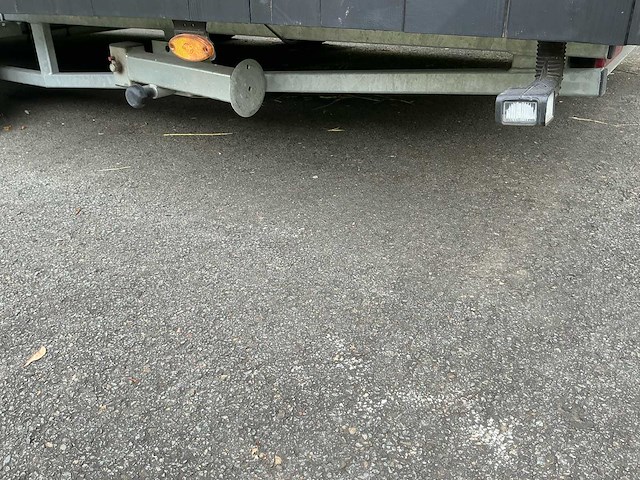 Houten kantoorunit op aanhanger - afbeelding 21 van  29