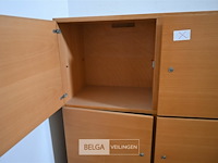 Houten kast met 6 deuren - afbeelding 3 van  3