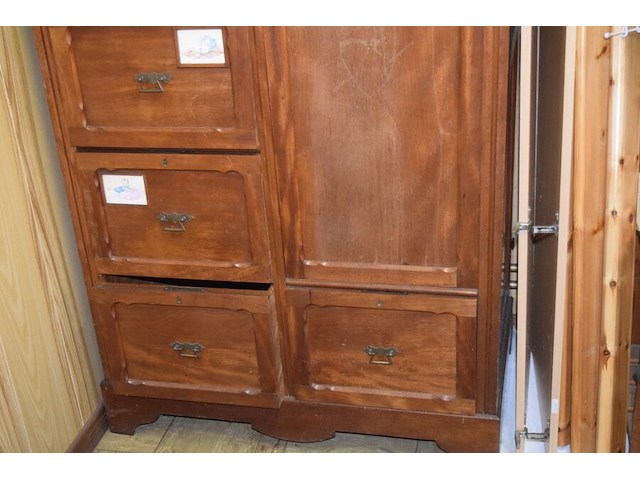 Houten kast met siertegels, 6 lades en 1 deur - afbeelding 4 van  5