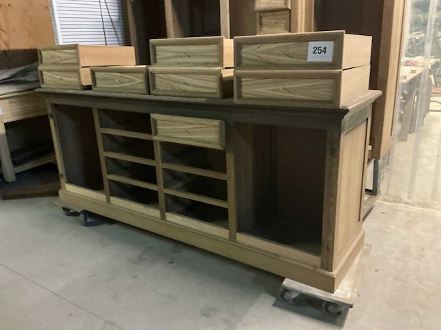 Houten kast onafgewerkt - afbeelding 2 van  5