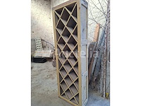 Houten kast voor wijnflessen - afbeelding 1 van  1