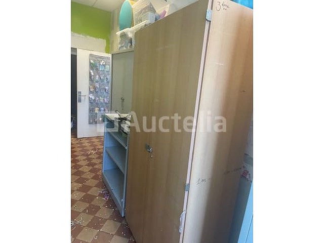 Houten kast - afbeelding 1 van  1